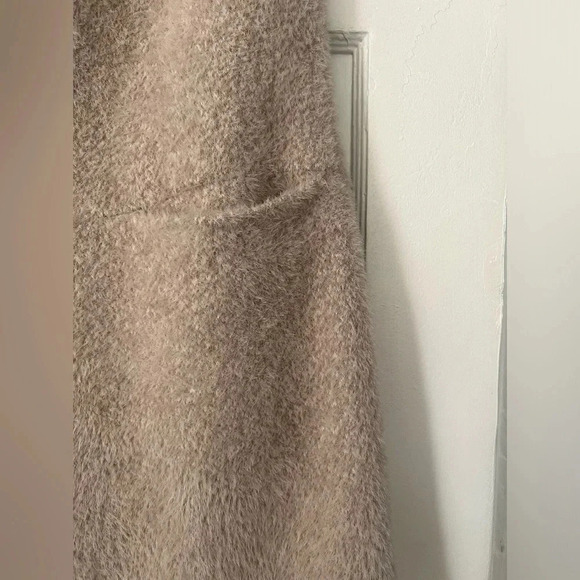 Tribal Vest Beige color Sleeveless Long Length Soft Winter Vest Size Xsmall - Picture 4 of 10